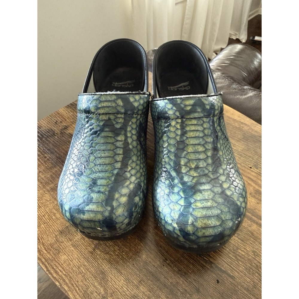 Dansko Professional Clogs Blue/Green Python Print Women's Size 41 / 11-11.5